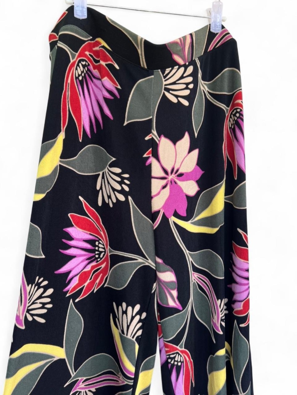 Chico’s Travelers Floral Print Pull On Wide Leg Pants XL - Picture 3 of 7